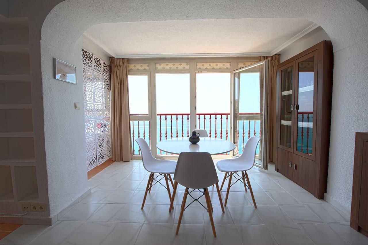 Las Damas Premium 23F Beach Front - Pool & Parking بينايدورم المظهر الخارجي الصورة