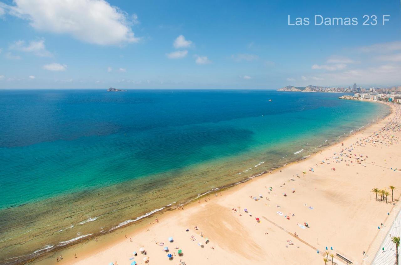 Las Damas Premium 23F Beach Front - Pool & Parking بينايدورم المظهر الخارجي الصورة