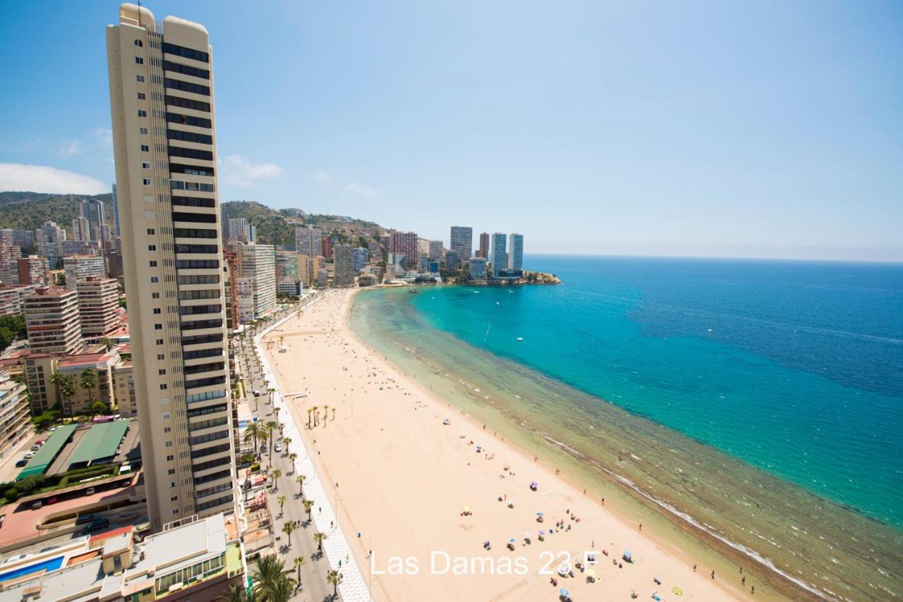Las Damas Premium 23F Beach Front - Pool & Parking بينايدورم المظهر الخارجي الصورة