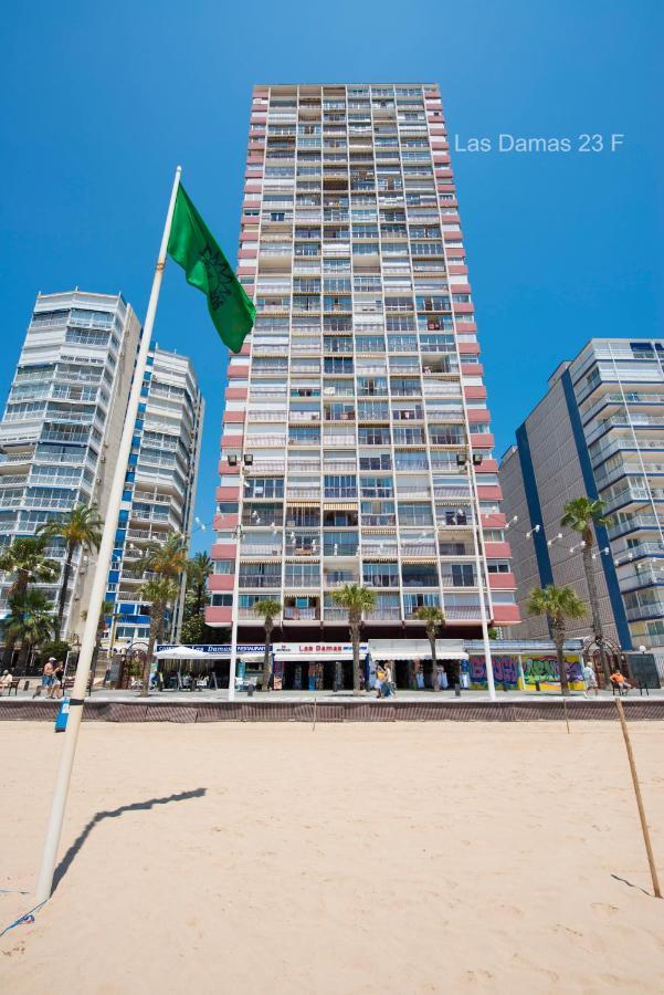 Las Damas Premium 23F Beach Front - Pool & Parking بينايدورم المظهر الخارجي الصورة