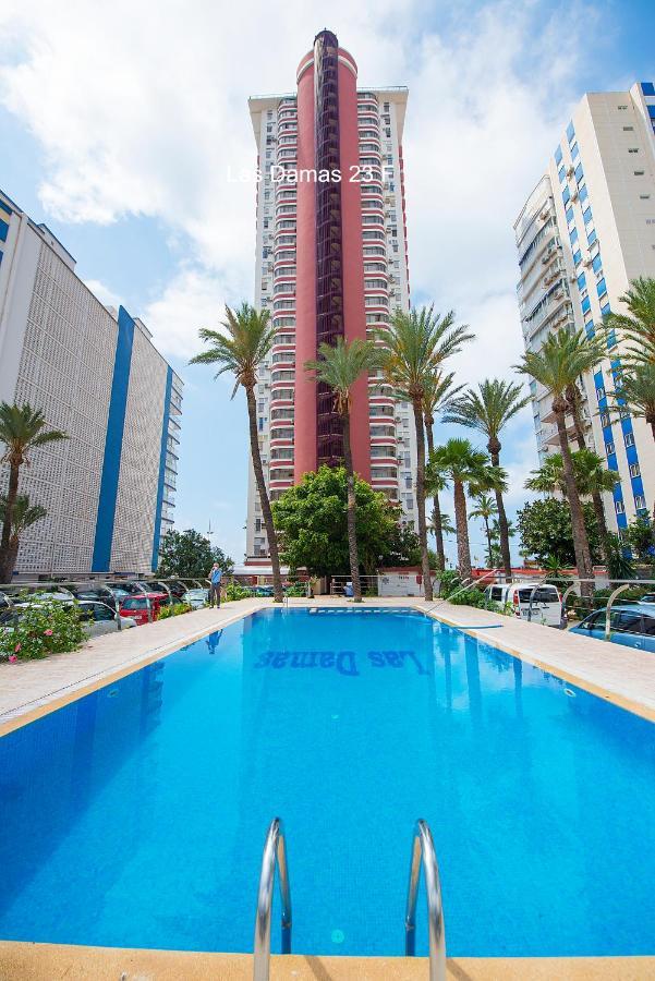 Las Damas Premium 23F Beach Front - Pool & Parking بينايدورم المظهر الخارجي الصورة
